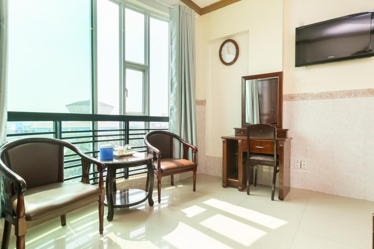Ngan Ha Hotel Ho Chi Minh City Exterior photo